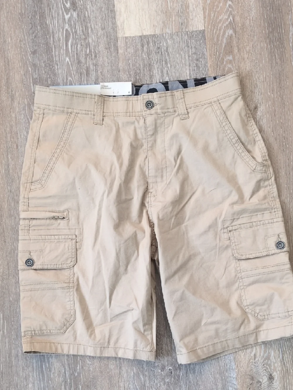 Men's Iron Co. Casual Cargo Shorts in Khaki - Lightweight Everyday Wear - Picture 7 of 7